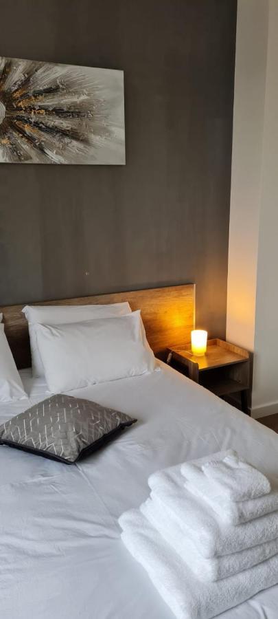 Suite Deluxe, Voyages D'Affaires. Saint-Nazaire  Exterior photo